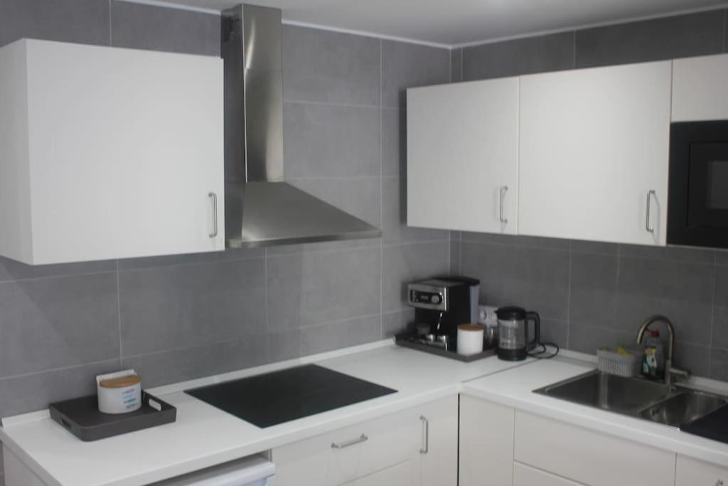 Apartamento Primera Linea De Mar * Castell-Platja d'Aro