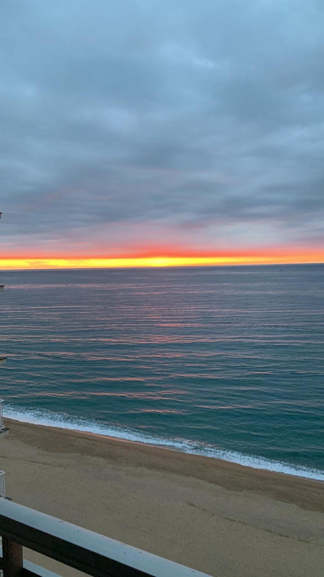 Apartamento Primera Linea De Mar Appartement *